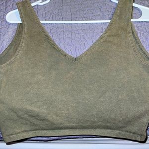 Forever 21 green crop top V-neck